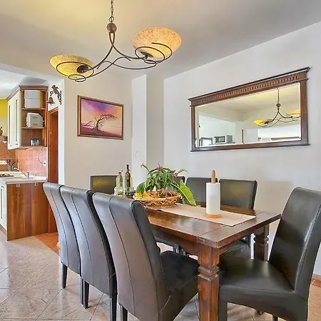 Maggie Villa Šišan